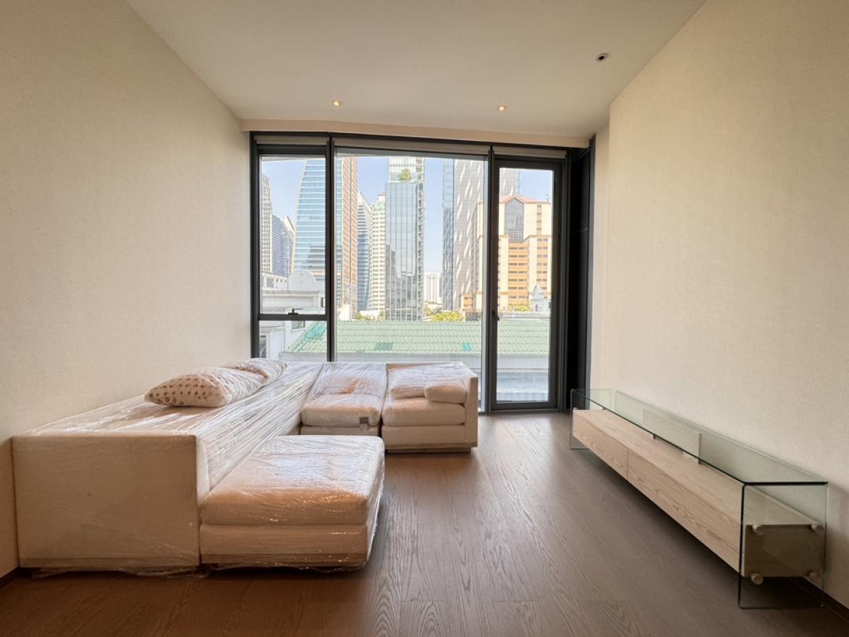 📢👇Brand new unit in brand new luxury project for rent near BTS Chidlom, Central Chidlom, Central Embaasy, unblocked view , nice decoration, ready to move in