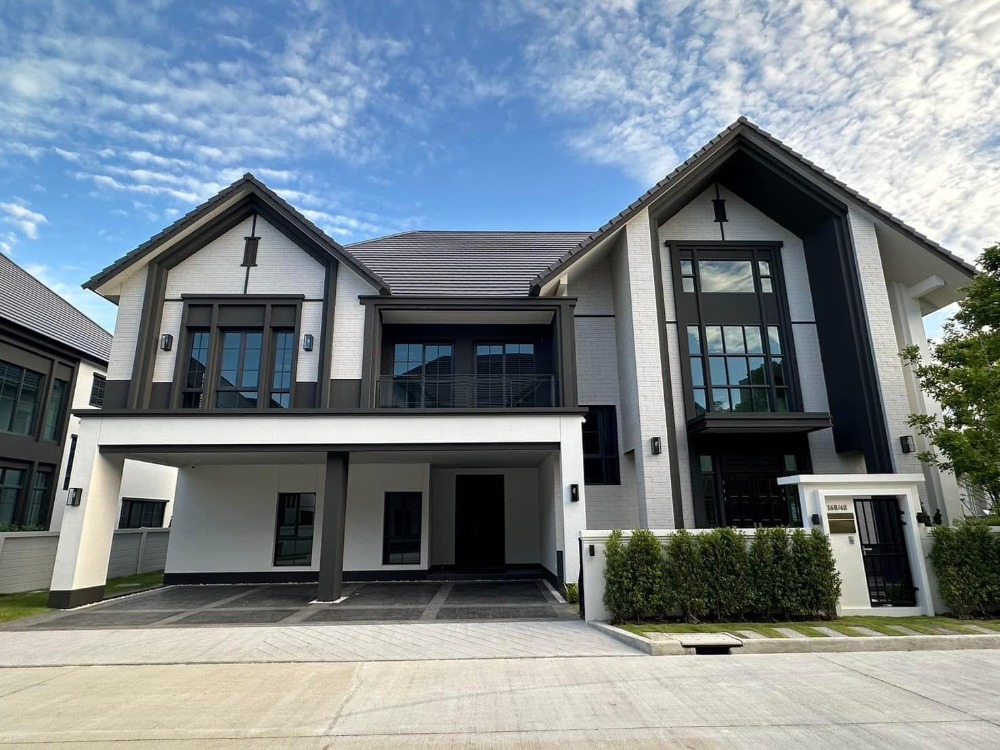♦ Modern Classic ♦ Single house 2 storey 5 beds | 123.00 sq.w.. 580.00 sq.m. | near Concordian International School 6 mins, IKEA Bangna 8 mins, Muang Kaew Golf Course 8 mins ♦ Modern Classic ♦ Single house 2 storey 5 beds | 123.00 sq.w.. 580.00 sq.m. | near Concordian International School 6 mins, IKEA Bangna 8 mins, Muang Kaew Golf Course 8 mins