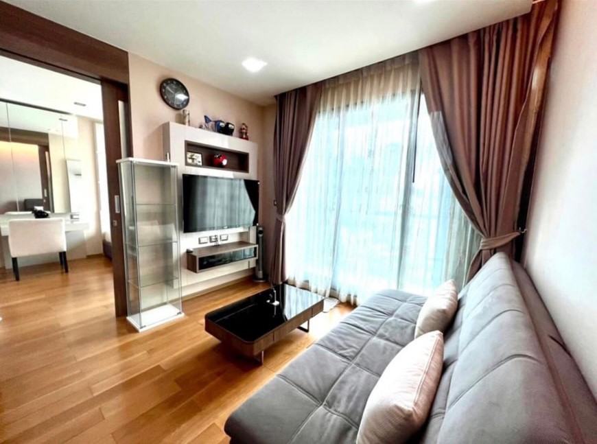 ● Prime Location ● ชั้น 20++ | 1 ห้องนอน 46.50 ตร.ม. | คอนโดใกล้ รถไฟฟ้า BTS เซนต์หลุยส์ 1 นาที, โรงเรียนกรุงเทพคริสเตียนวิทยาลัย 3 นาที, คิง เพาเวอร์ มหานคร 3 นาที ● Prime Location ● ชั้น 20++ | 1 ห้องนอน 46.50 ตร.ม. | คอนโดใกล้ รถไฟฟ้า BTS เซนต์หลุยส์ 1 นาที, โรงเรียนกรุงเทพคริสเตียนวิทยาลัย 3 นาที, คิง เพาเวอร์ มหานคร 3 นาที