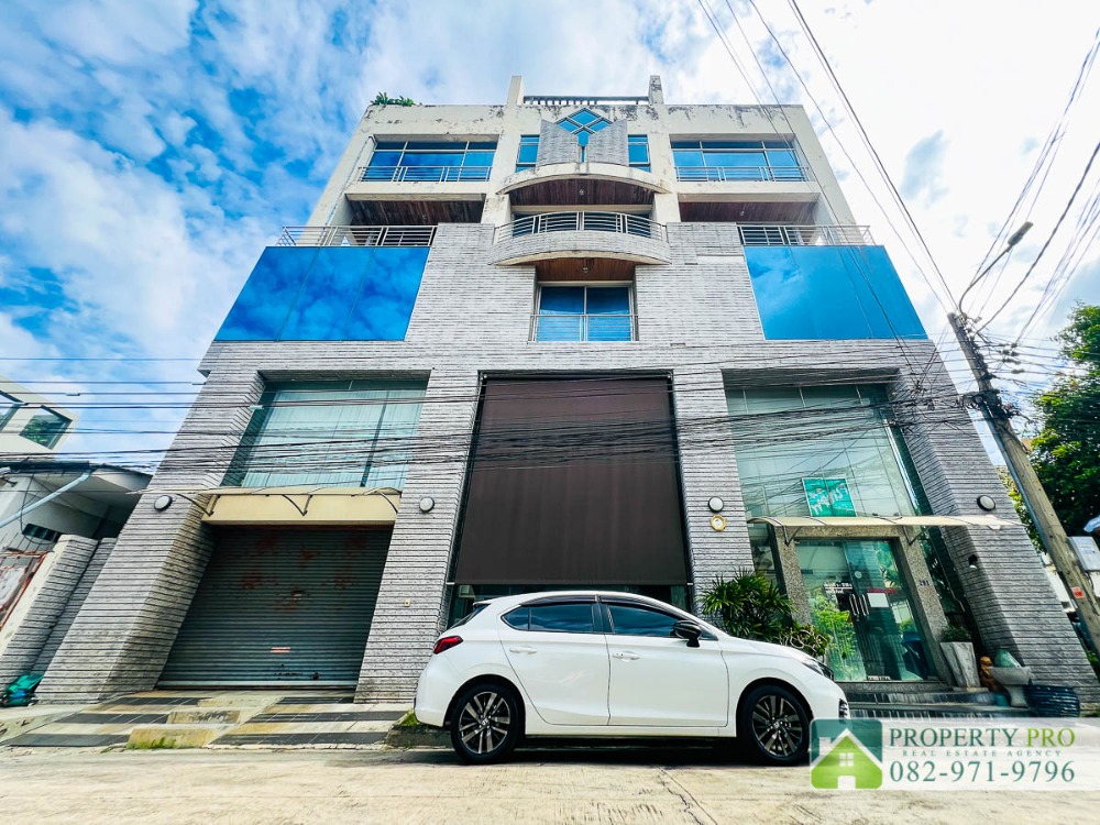 ขาย บ้าน อาคาร 4 ชั้น รัชดานิเวศน์ แยก 2 แบบ 4 ห้องนอน 40 ตรว 482 ตรม ทิศใต้ มีลิฟท์ ใกล้ ห้วยขวาง ลาดพร้าว ประชาอุทิศ สุทธิสาร : VW24S-003