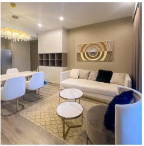 ♦ Luxury Modern ♦ ชั้น 15+ 84.50 ตร.ม., 2 ห้องนอน 2 ห้องน้ำ | ใกล้ BTS อุดมสุข 1 นาที, Max valu 1 นาที, BTS ปุณณวิถี 3 นาที