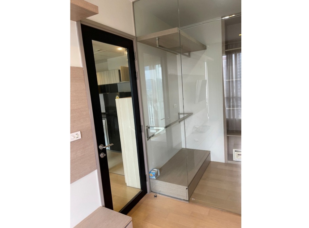 สอบถามโทร : 064-992-8997  Condo HQ Thonglor ใกล้รถไฟฟ้า BTS ทองหล่อ ขนาด 50 ตารางเมตร 1 ห้องนอน ชั้น22 วิวเมือง ห้องสวย ตกแต่งครบ – รูปที่ 4