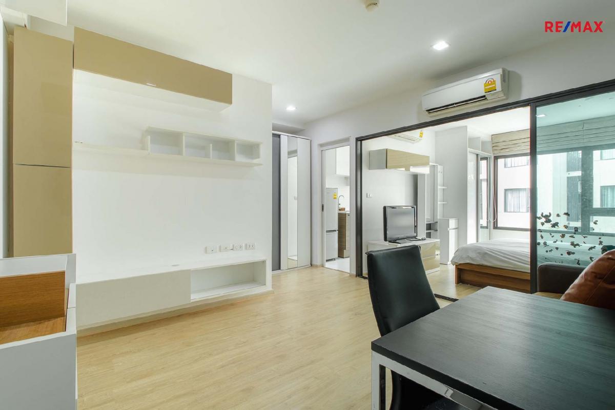 (มาใหม่!) Condolette Pixel Sathorn (🔥 ขายขาดทุน)1 ห้องนอน 35.7 sq.m. // ราคาดีที่สุดในโครงการและในสาทรเป็นห้องพิเศษที่มีเพียง 2 ห้องต่อชั้นและหันไปทางสระว่ายน้ำ 🏊‍♂️🏊‍♀️ (เครดิตดี ขอสินเชื่อได้เต็ม 100%) – รูปที่ 3