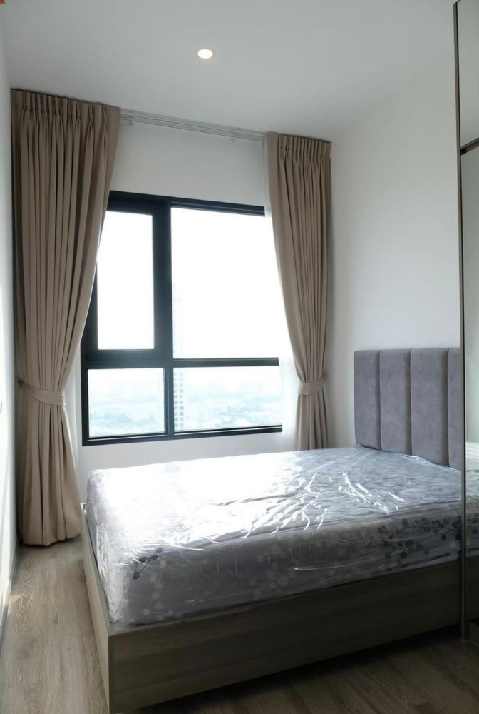 ให้เช่า Knightsbridge Prime Onnut ชั้น40 ขนาด 32ตร.ม มีห้องทำงานส่วนตัว คอนโดหรูส่วนกลางดี ใกล้บีทีเอสอ่อนนุช มีรถรับส่ง ห้องสวย เฟอร์ครบ วิวดี