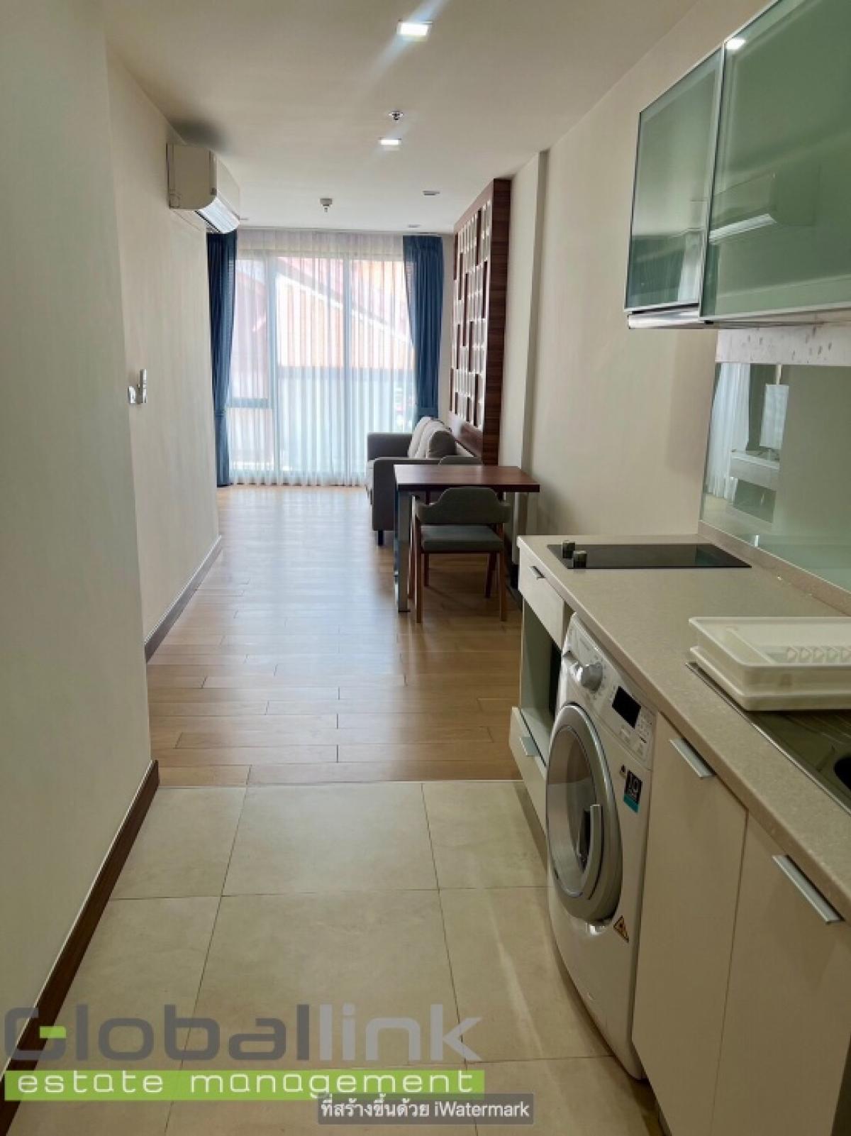 (GBL2044) 🔥🏢 Urgently rent a condo in Chang Khlan area, 1 bedroom, Serangira view 🏢🔥🎯Empty room ready to move in. Project name: The Astra Condo 🖥️Fully furnished☎️If interested, chat with us. Or you can call to reserve in advance. ➡️ Area 50.62 sq m ➡️ 15