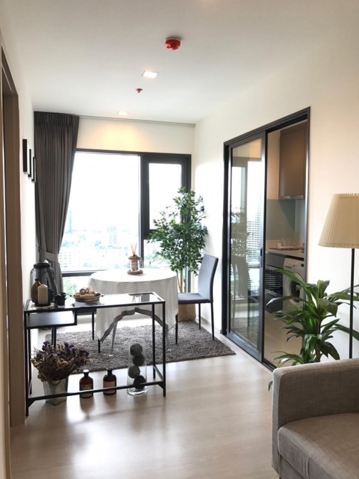[For Rent] Rhythm 36-38 one bed room