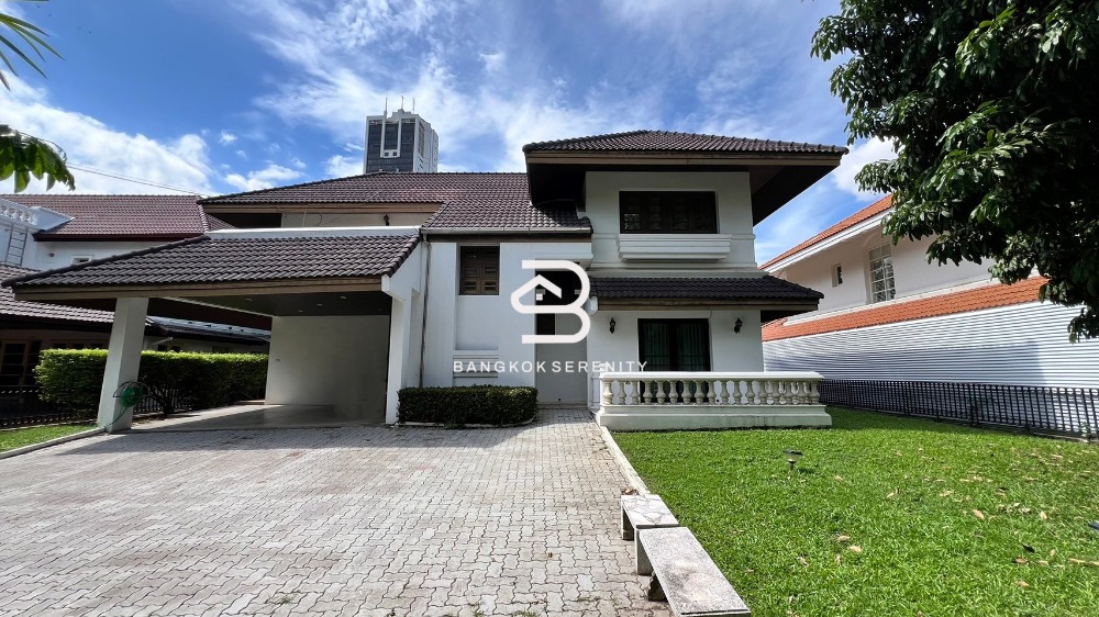 House for rent at Lakeside Villa 1 Village, Bangna Km.5 House for rent at Lakeside Villa 1 Village, Bangna Km.5