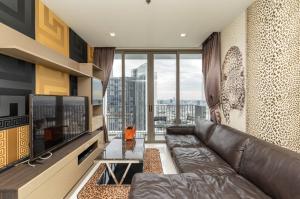 ● High floor ● ชั้น 35+ 42.22 ตร.ว. | 1 ห้องนอน 1 ห้องน้ำ | ใกล้ BRT อาคารสงเคราะห์ 1 นาที, BTS ช่องนนทรี 8 นาที