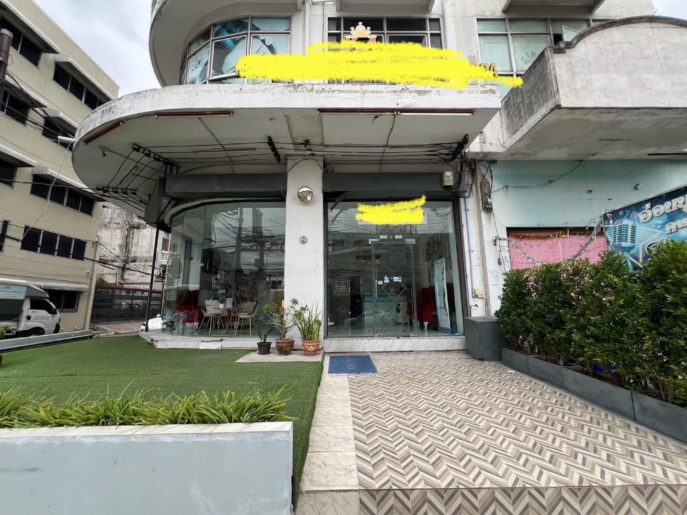 Commercial building for rent, 2 units, next to On Nut Road.  (Opposite On Nut 54) Parking available * 🔥Very good price 70,000 baht🔥 – รูปที่ 3