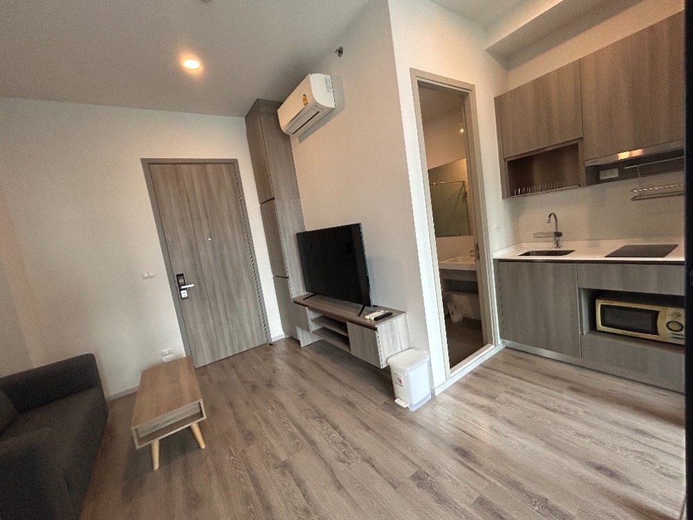 21st floor,next to BTS Phahonyothin 24! Condo for sale KnightsBridge Prime Ratchayothin, 31.24 sq.m., connected to 3 BTS lines!! Opposite Elephant Tower!!!