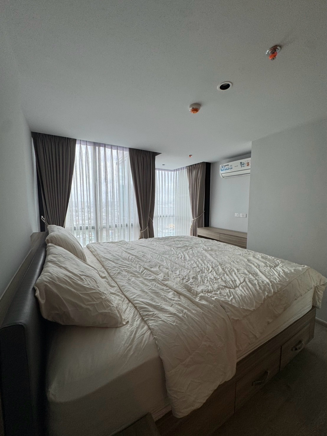 🩷ให้เช่า🩷 Altitude Unicorn Sathorn-Tha Phra  Duplex 2 ห้องนอน 1 ห้องน้ำ  ชั้นสูง – รูปที่ 3