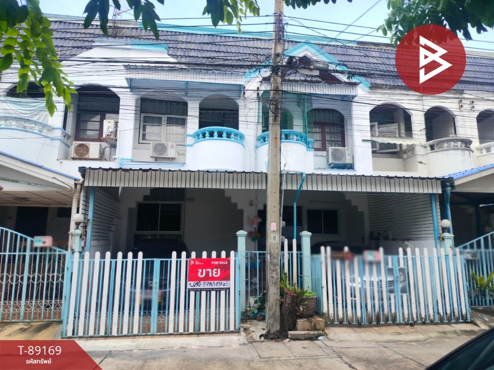 Townhouse for sale Thep Nakhon Town Village, Theparak Km. 4 (Srisamit), Samut Prakan, ready to move in. Townhouse for sale Thep Nakhon Town Village, Theparak Km. 4 (Srisamit), Samut Prakan, ready to move in.