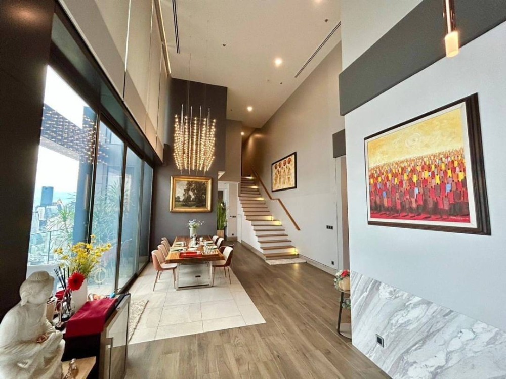 ♦ Luxury style ♦ 35+ Floor, 300.00 sq.m. | 4 Beds, Nice view | Condo near BTS Phetchaburi 1 min., Srinakharinwirot Univ. 3 mins., Central Rama 9 7 mins., Bangkok Hospital 9 mins.