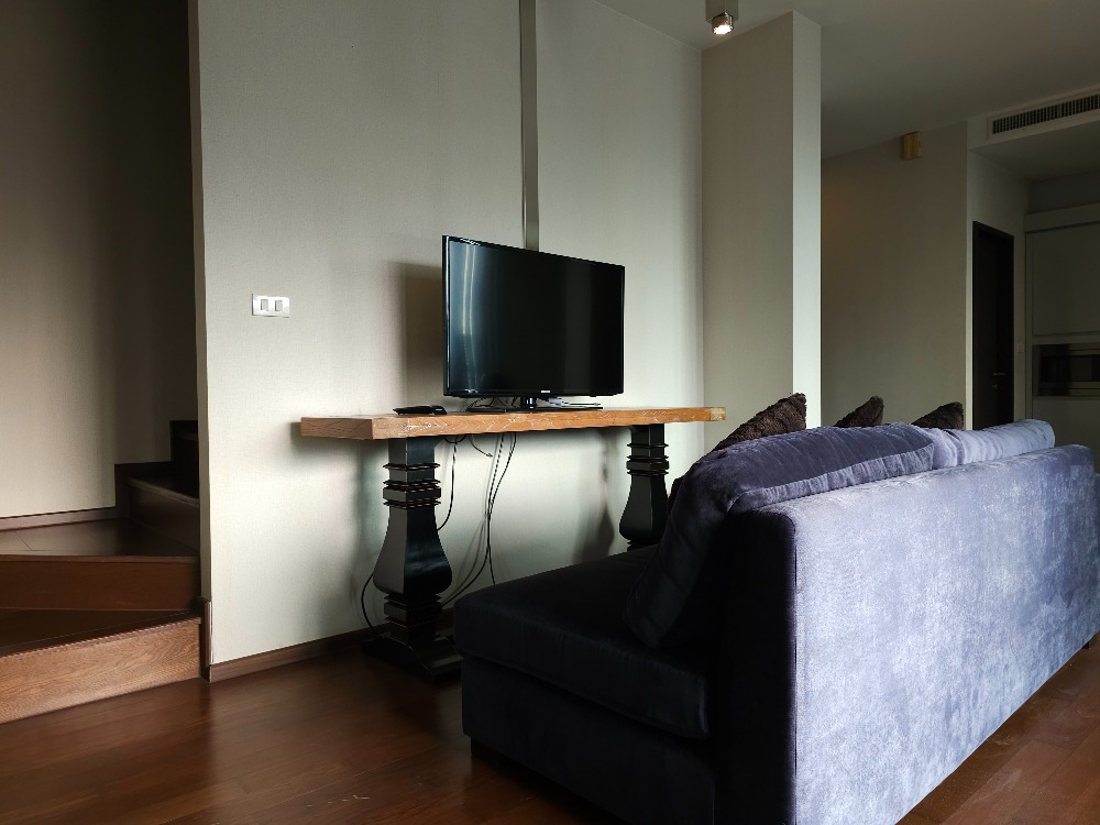 ห้อง Duplex ที่ Noble Remix ว่างให้เช่าแล้ว ใกล้ BTS ทองหล่อ – รูปที่ 3