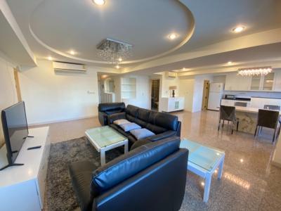 55,000 THB (160 SQM ) 3 Beds 2 Baths @BTS Phrom Phong