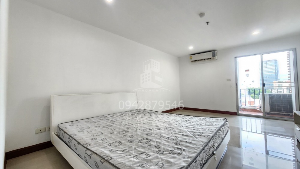 Urgent sale, Regent Home 5 Ratchada 19 Studio, 8th floor, Building B, 31 sq m.