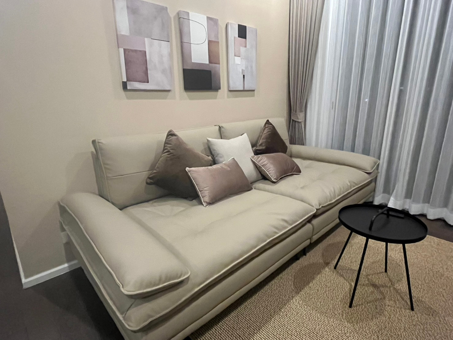 ให้เช่าราคาถูก คอนโดห้องใหม่ The Saint Residences 2-Bed ชั้นสูง ห้องสวย ระเบียงทิศใต้ – รูปที่ 4