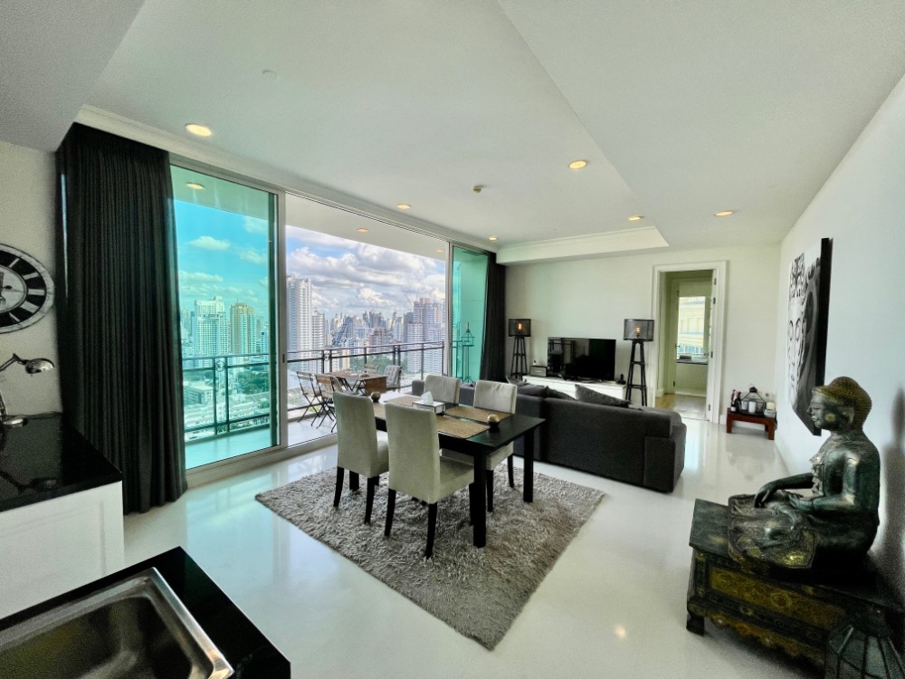 ♦ Nice view ♦ ชั้น 25+ 112.00 ตร.ม. | 2 ห้องนอน 2 ห้องน้ำ ตกแต่งครบ | ใกล้ มศว. 2 นาที, MRT สุขุมวิท 3นาที, BTS อโศก 4 นาที, เทอร์มินอล 21 5 นาที
