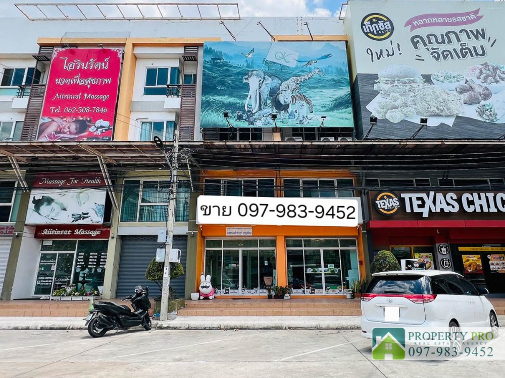 Commercial building 4 storey for sale The Wayra Ramkhamhaeng Suvarnabhuni, 2 Units, area 60 sqw 640 sqm, business district Near Siam Amazing Park, Seri Thai, Minburi : EL24S-038