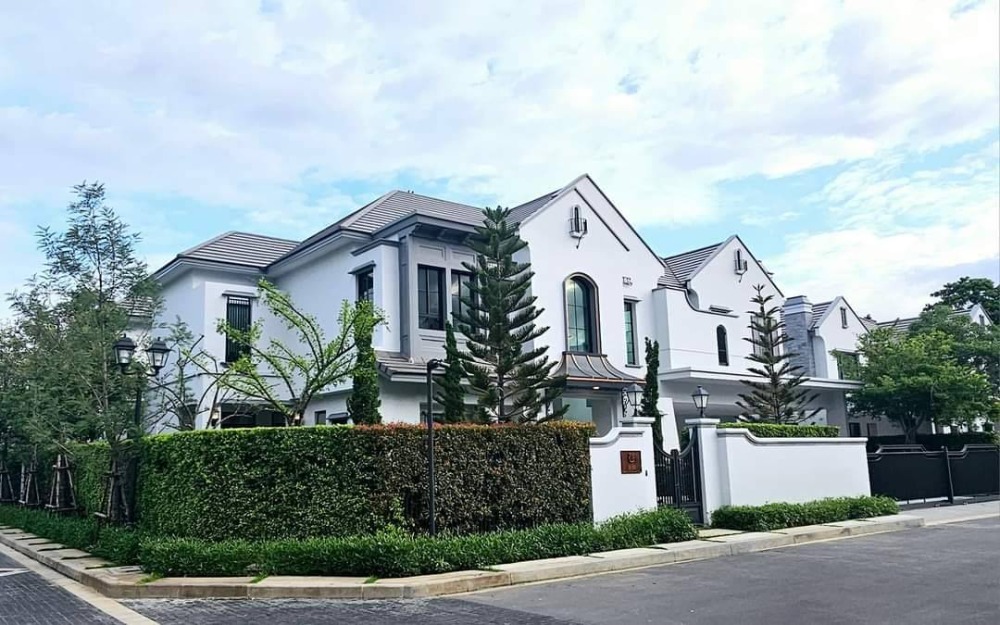 ❖ Nice decoration ❖ detached house 2 storey 140.00 sq.w. | 5 beds 4 parking | near Little Walk 8 mins, Market Place Krungthepkreetha 10 mins, Brighton International School 13 mins ❖ Nice decoration ❖ detached house 2 storey 140.00 sq.w. | 5 beds 4 parking | near Little Walk 8 mins, Market Place Krungthepkreetha 10 mins, Brighton International School 13 mins