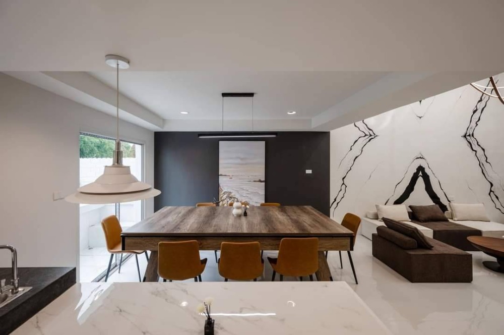 ❖ Ready to move in ❖ ทาวน์โฮม 4.5 ชั้น 25.50 ตร.ว. | 6 ห้องนอน 2 ที่จอดรถ | ใกล้ โรงเรียนบีคอนเฮาส์ 1 นาที, MRT สถานีลาดพร้าว 5 นาที, มหาวิทยาลัยเซ็นจอห์น 8 นาที ❖ Ready to move in ❖ ทาวน์โฮม 4.5 ชั้น 25.50 ตร.ว. | 6 ห้องนอน 2 ที่จอดรถ | ใกล้ โรงเรียนบีคอนเฮาส์ 1 นาที, MRT สถานีลาดพร้าว 5 นาที, มหาวิทยาลัยเซ็นจอห์น 8 นาที