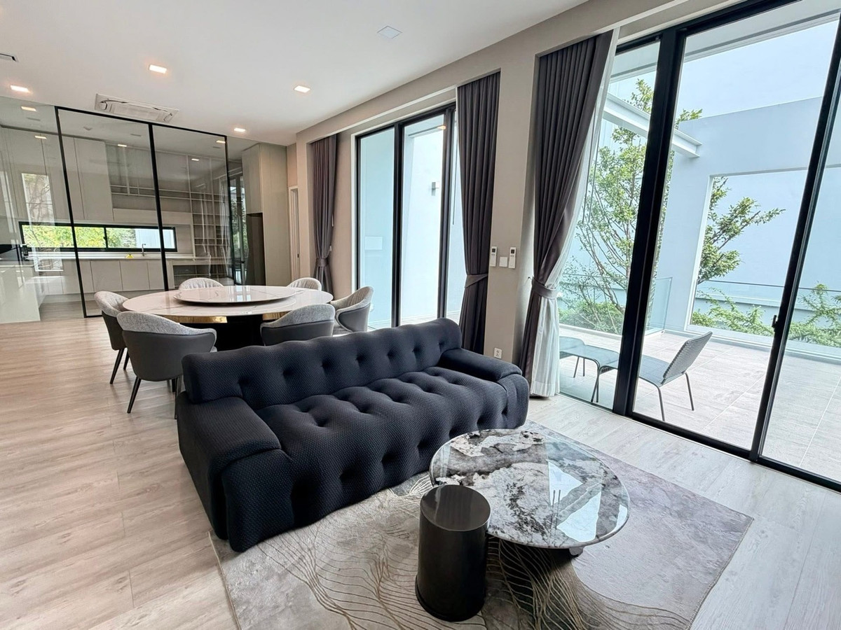 🌟ให้เช่าบ้านเดี่ยว วีเว่ กรุงเทพกรีฑา บ้านสวย 3 ชั้น 4 ห้องนอน 5 ห้องน้ำ ตกแต่งสวย มีระดับ💥ค่าเช่า: 270,000 บาท/เดือน – รูปที่ 2