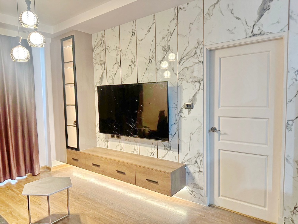 4106😊😍 For RENT,SELL For rent, sell 1 bedroom🚄near Cultural Center🏢Supalai Wellington 1 Supalai Wellington 1🔔Area: 47 sq m.💲Rent: 24,000฿💲Sale: 4,000,000฿📞O99-5919653,O65-9423251✅LineID:@sureresidence