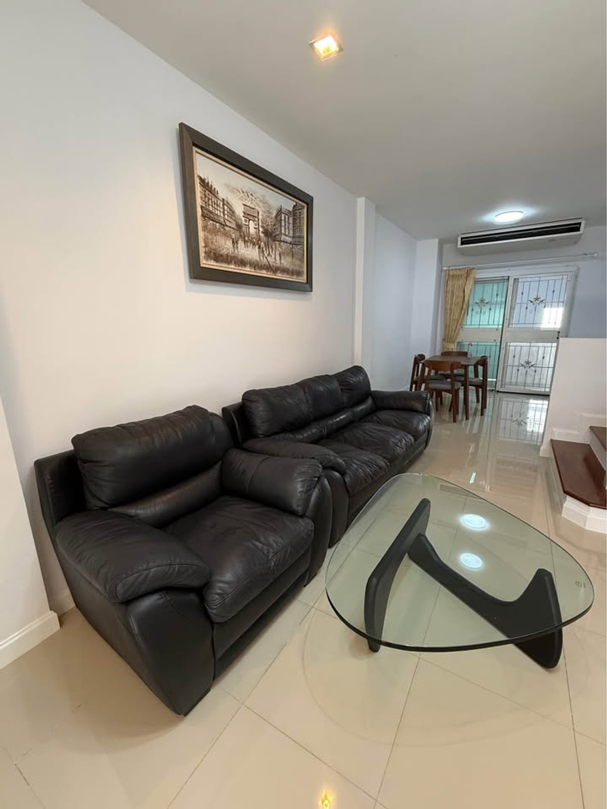 ให้เช่าทาวน์โฮม 3 ชั้น โครงการ Urban Sathorn ราชพฤกษ์ (Moderna Villa) – รูปที่ 4