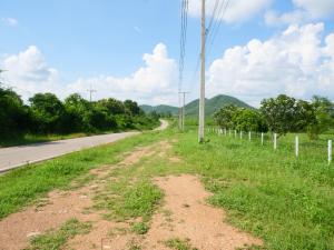 ที่ดินแปลงสวยวิวเขา ติดถนนลาดยาง ล้อมรั้วรอบที่ บนเส้นทางการท่องเที่ยว 182 ไร่ แก่งกระจาน, เพชรบุรี