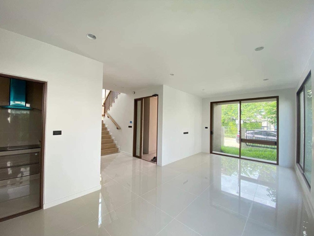 ● Tropical Resort ● บ้านเดี่ยว 2 ชั้น 4 ห้องนอน | 55.00 ตร.ว. 196.00 ตร.ม. | ใกล้ โรงเรียนนานาชาติ แอ๊ดเวนต์รามคำแหง 6 นาที,โฮมโปร รามคำแหง 8 นาที., โรงพยาบาลรามคำแหง 8 นาที ● Tropical Resort ● บ้านเดี่ยว 2 ชั้น 4 ห้องนอน | 55.00 ตร.ว. 196.00 ตร.ม. | ใกล้ โรงเรียนนานาชาติ แอ๊ดเวนต์รามคำแหง 6 นาที,โฮมโปร รามคำแหง 8 นาที., โรงพยาบาลรามคำแหง 8 นาที