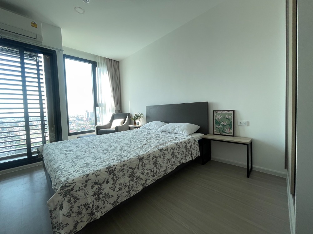 ให้เช่า Denim จตุจักร แบบ Studio 22 ตรม. Fully furnished พร้อมเข้าอยู่ ชั้นสูง วิวสวย เพียง 13,500 บาท/เดือน – รูปที่ 2