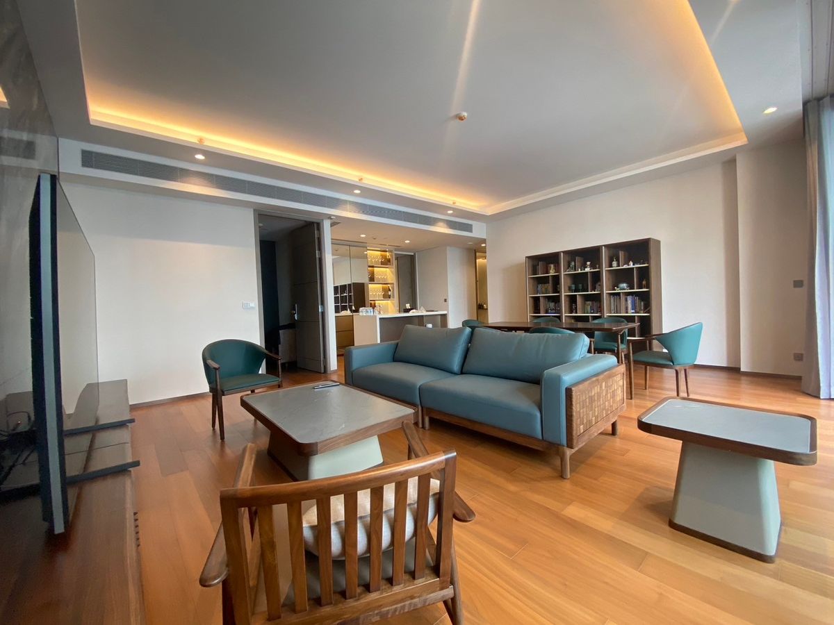 ✨ The Estelle Phrom Phong – Luxury Pet-Friendly Condo for Sale near BTS Phrom Phong