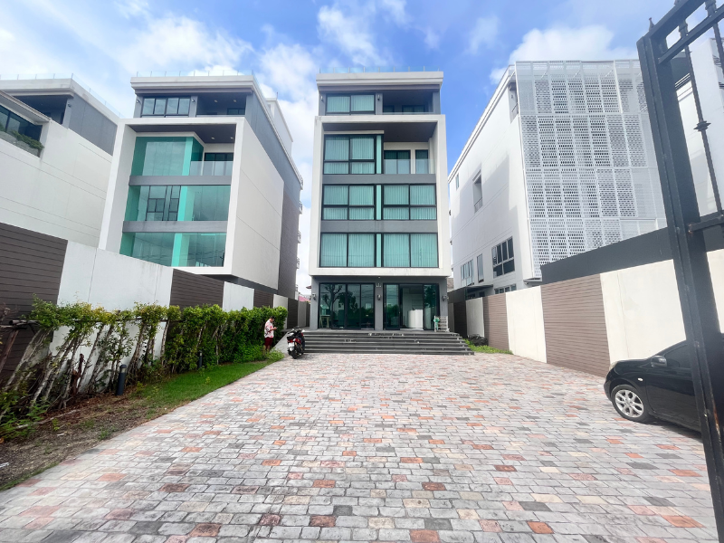 ขายตึกออฟฟิสสำนักงาน ออฟฟิศ 5 ชั้น หลังเซ็นทรัล อีสวิว Central Eastville – รูปที่ 3