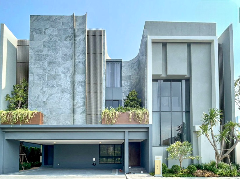 Bugaan Krungthep Kreetha: 109.8sqwah 655sqm. 4bed 7bath 59,900,000 Am: 0656199198