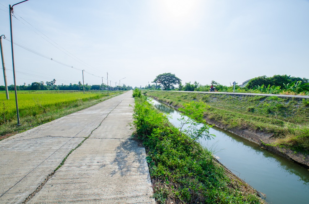 Land for sale in Nakhon Pathom, Nakhon Chai Si District, beautiful location near highway projects. Bang Yai - Kanchanaburi (M81) can be extended. – รูปที่ 3
