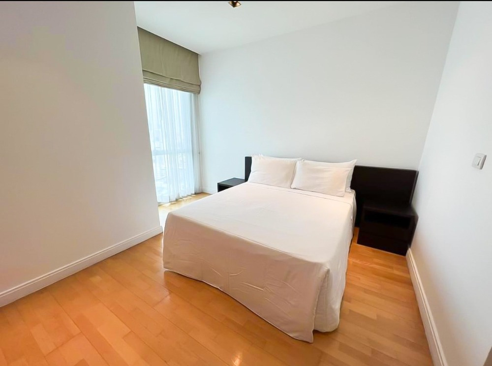♦ Nice view ♦ ชั้น 25+ 198.00 ตร.ม. | 3 ห้องนอน 4 ห้องน้ำ + ห้องแม่บ้าน | คอนโดใกล้ BTS เพลินจิต 2 นาที, เซ็นทรัล เอ็มบาสซี 5 นาที, เซ็นทรัลเวิลด์ 6 นาที – รูปที่ 4