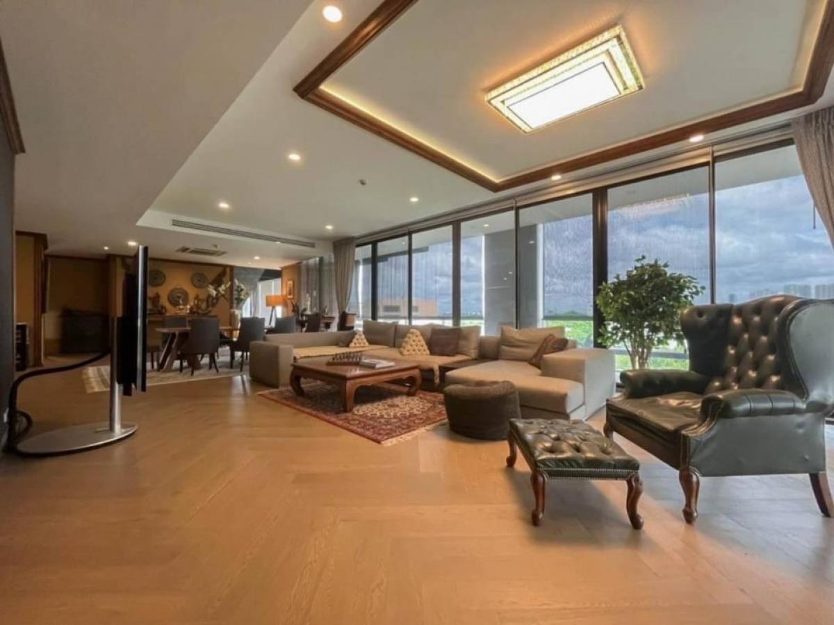 Condo Duplex Penthouse for sale, The Pillar Condo, Sukhumvit 77, Soi Pridi 26, size 314 sq m, floor 6-7** for sale special price 45 million bath.** Condo Duplex Penthouse for sale, The Pillar Condo, Sukhumvit 77, Soi Pridi 26, size 314 sq m, floor 6-7** for sale special price 45 million bath.**
