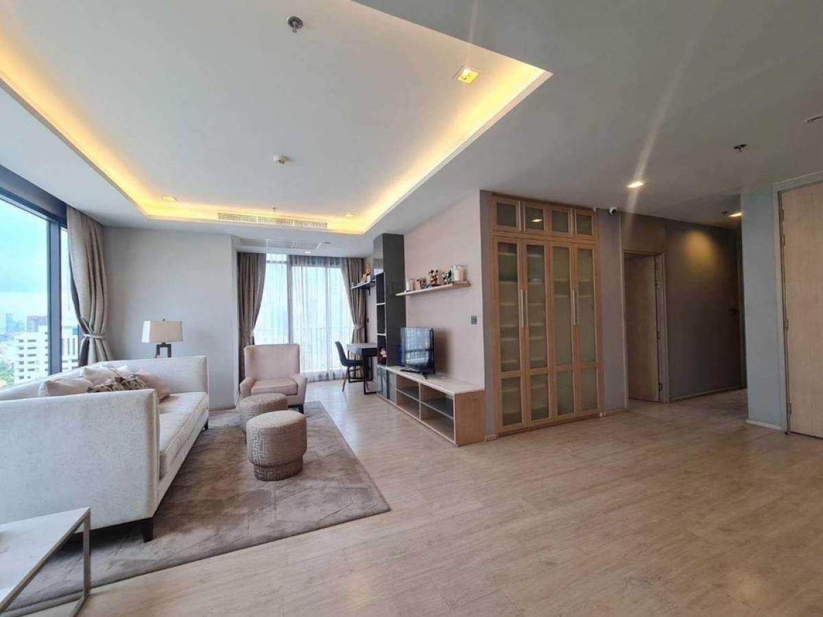 Penthouse for sale 3 bedroom Thonglor near BTS Thonglor pet friendly 166 sq.m rare unit prime investment location Penthouse for sale 3 bedroom Thonglor near BTS Thonglor pet friendly 166 sq.m rare unit prime investment location