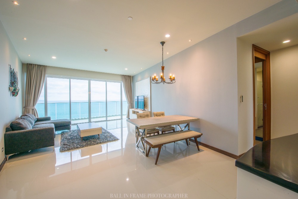 For rent!! Movenpick White Sand Beach, spacious room, high floor, very beautiful sea view For rent!! Movenpick White Sand Beach, spacious room, high floor, very beautiful sea view