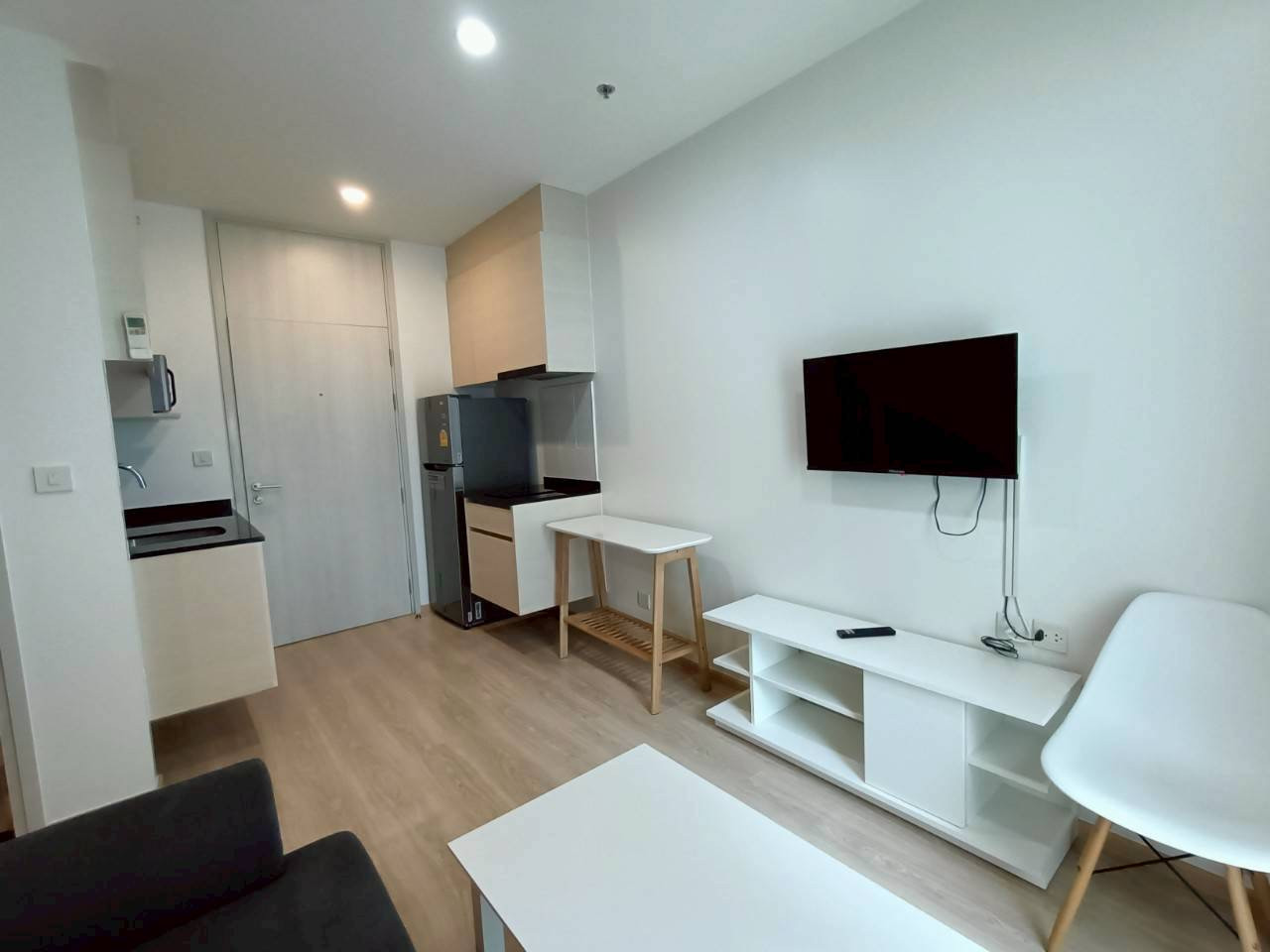 For sale urgently Noble revolve Ratchada 1 bedroom 1 bathroom special price