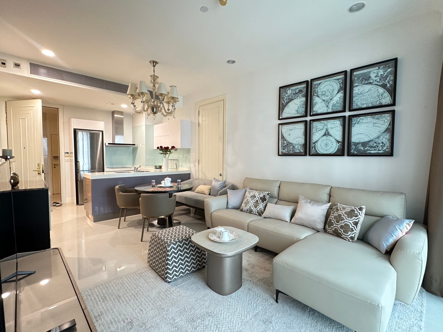 +++Urgent rent+++ Q Langsuan**2 bedrooms, 92 sq m, fully furnished, ready to move in!!!