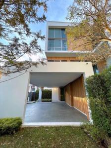 Luxury house in the Land&amp;Houses project for rent