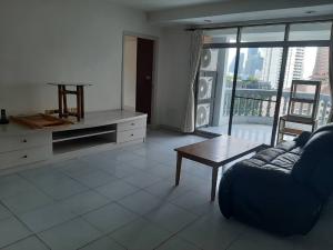 SELL 13.6 MB - Hot Deal (3 bed 165 Sqm) Condo for Sale @BTS Prompong