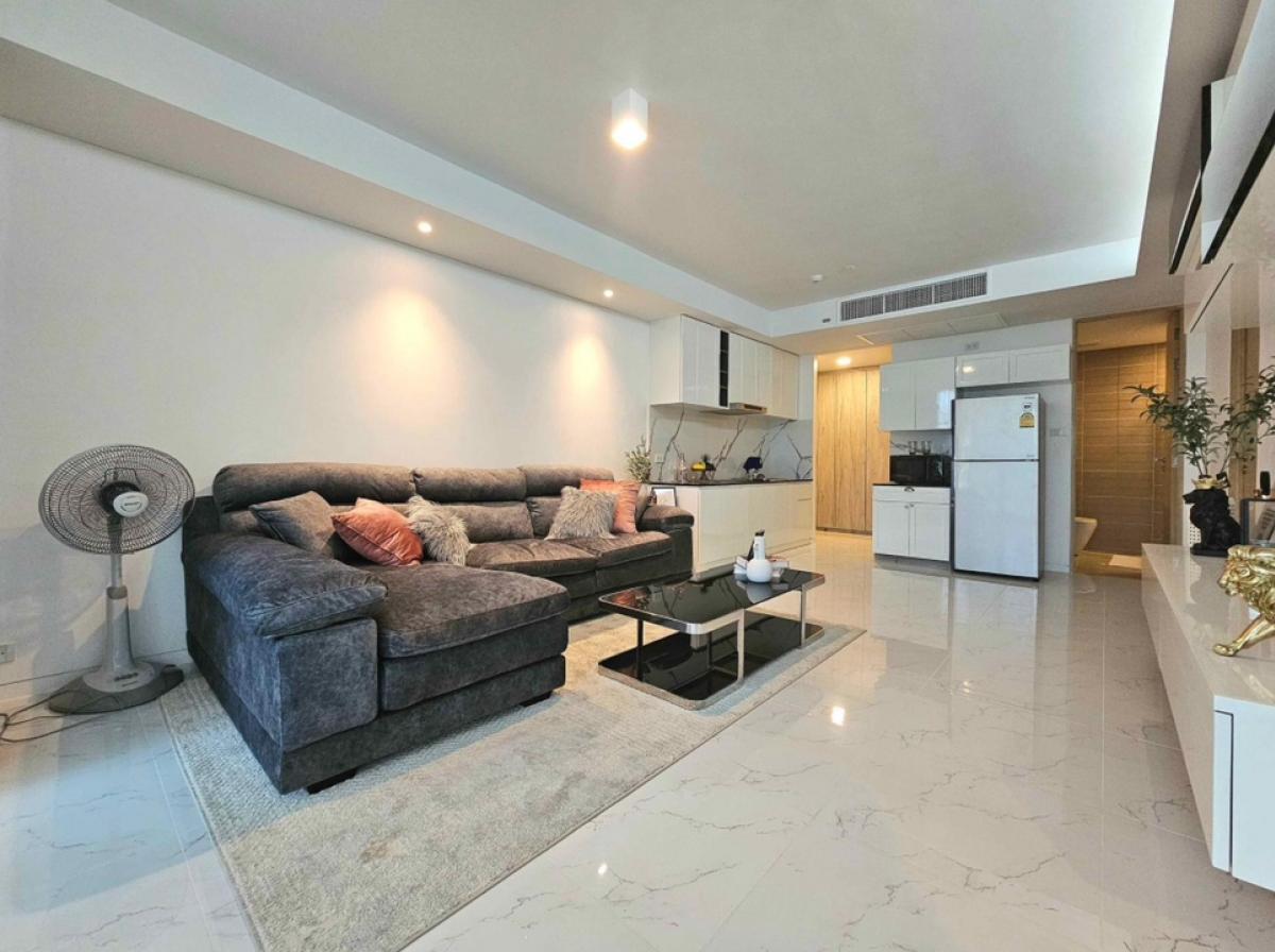 📢👇Good price nice place in Em District near Benjasiri park and BTS, newly renovated, nice modern decoration