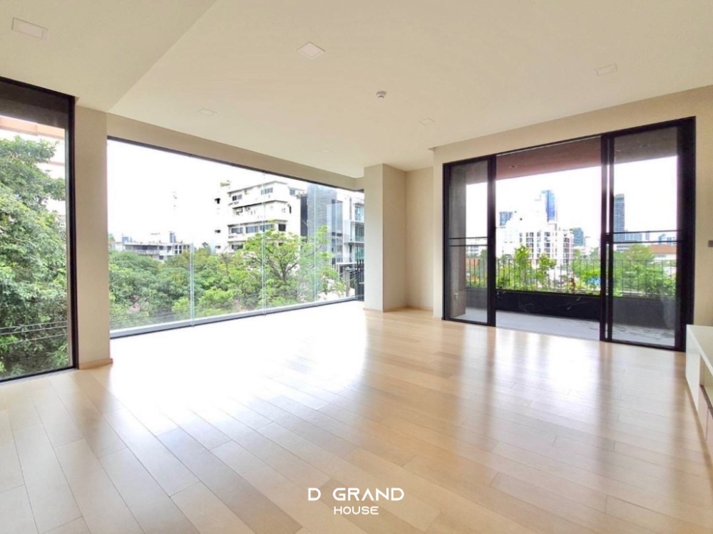 URGENT Sale: Kalm Penthouse, beautiful room, 143 sq m, 4th floor, open view URGENT Sale: Kalm Penthouse, beautiful room, 143 sq m, 4th floor, open view
