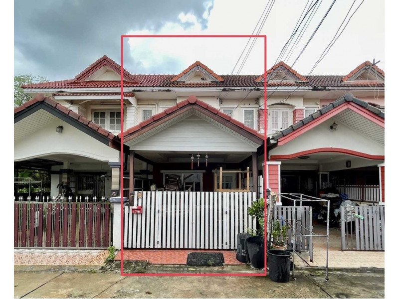 townhouse, Muang Pracha Village, Hathai Rat 37