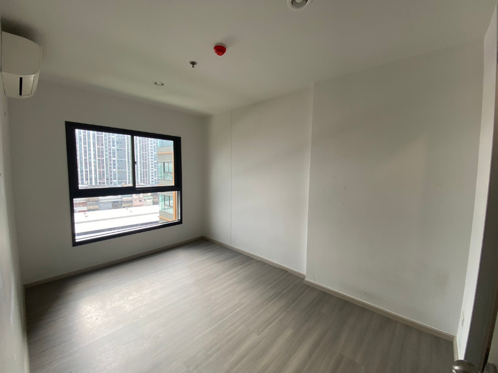 Selling empty room, Parkland Charan Pinklao Selling empty room, Parkland Charan Pinklao