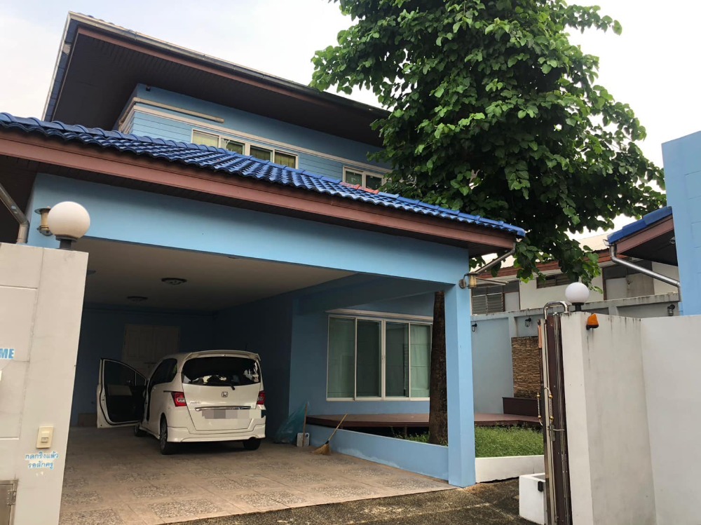 S-HPNK101 for sale, single house, Soi Phatthanakan 52, Intersection 47, 2 floors, city view, area 102 sq m., usable area 300 sq m., 4 bedrooms, 3 bathrooms, 18.00 million, 064-959-8900