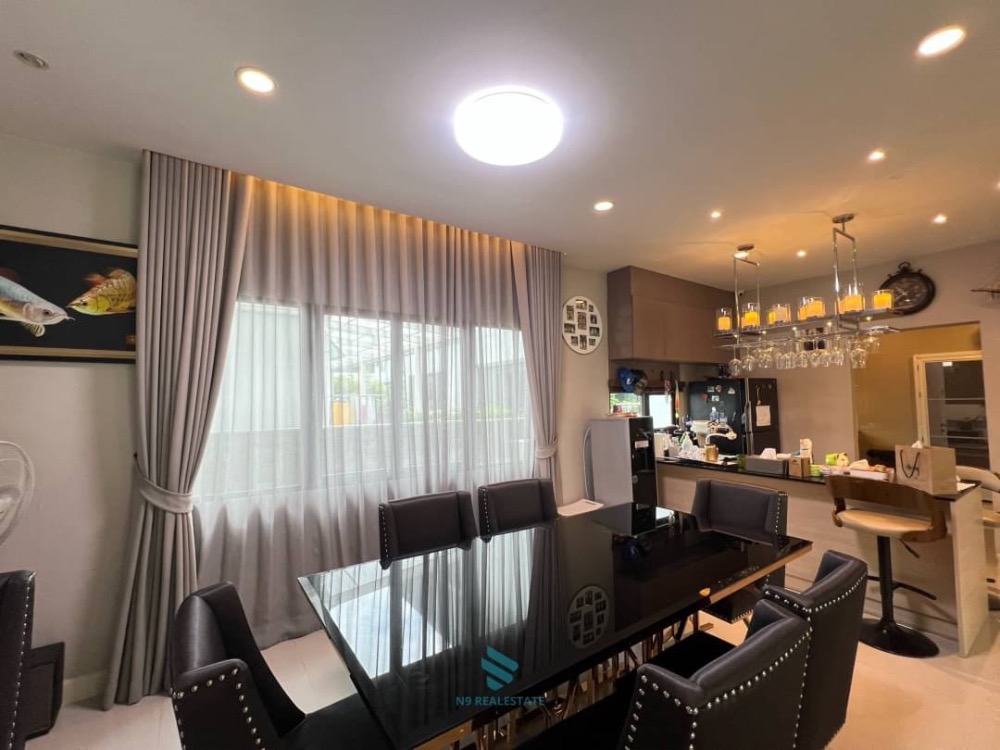 ขายบ้านเดี่ยวสุดหรู บุราสิริ วัชรพล (Burasiri-watcharapol)   4 นอน build in จัดเต็ม ใกล้ clubhouse (ใกล้ทางด่วน,สุขาภิบาล5 สนามบินดอนเมือง,ใกล้ international school ,วัชรพล เลียบด่วน เอกมัย-รามอินทรา) – รูปที่ 3
