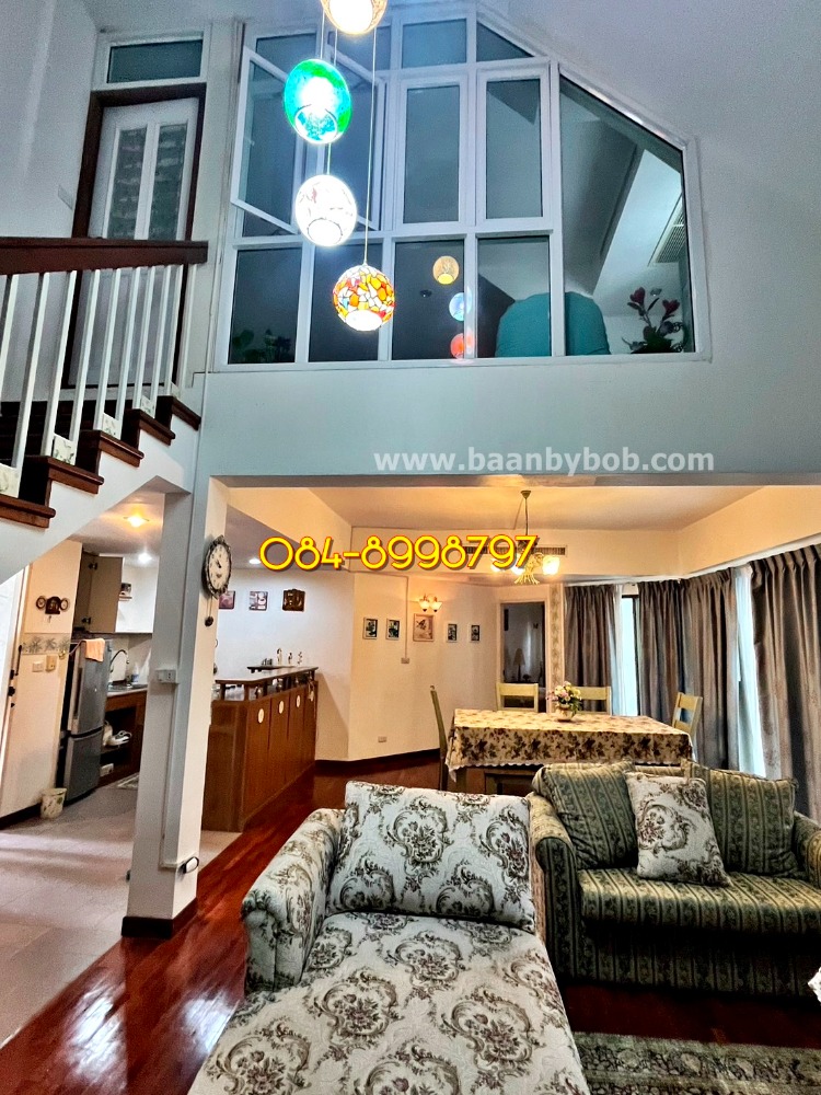 ขายห้องชุด แบบดูเพล็กซ์ พร้อมอยู่ จุลดิศ เขาใหญ่ แมนชั่น 1 Juldis Khaoyai Mansion 1 ขนาด 151 ตร.ม. ชั้น 3 พร้อมดาดฟ้าชมวิว เหมาะ เป็นที่พักตากอากาศ พร้อมอยู่ ราคา 4.9 ล้านบาท ขายห้องชุด แบบดูเพล็กซ์ พร้อมอยู่ จุลดิศ เขาใหญ่ แมนชั่น 1 Juldis Khaoyai Mansion 1 ขนาด 151 ตร.ม. ชั้น 3 พร้อมดาดฟ้าชมวิว เหมาะ เป็นที่พักตากอากาศ พร้อมอยู่ ราคา 4.9 ล้านบาท